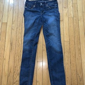 American eagle jean
